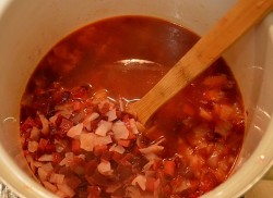 Борщ московский со свеклой - шаг 8