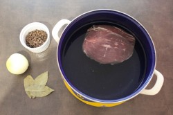 Горячий борщ из маринованной свеклы - шаг 2