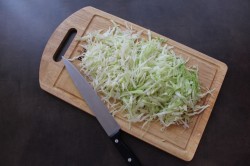 Горячий борщ из маринованной свеклы - шаг 3