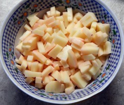 название картинки Борщ со свежей капустой и свеклой