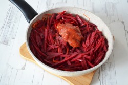 название картинки Борщ со свининой