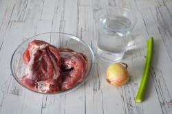 название картинки Борщ со свининой