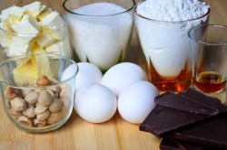 Пирожное Брауни с фундуком - шаг 1 Пирожное Брауни с фундуком - шаг 1