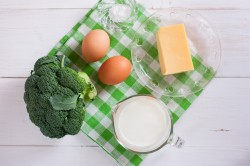 Брокколи с сыром в духовке