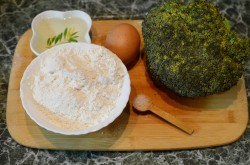 Капуста брокколи в кляре - шаг 1 Капуста брокколи в кляре - шаг 1