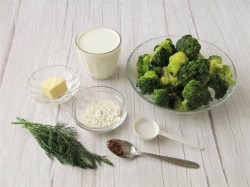 Брокколи в сливочном соусе