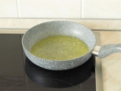 Брокколи в сливочном соусе