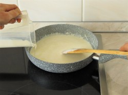 Брокколи в сливочном соусе