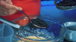 название картинки Бублики с маком на молоке