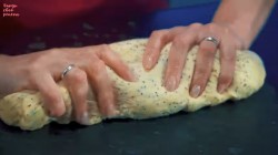 название картинки Бублики с маком на молоке