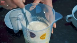 название картинки Бублики с маком на молоке