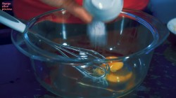 название картинки Бублики с маком на молоке