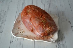 название картинки Буженина из свинины в фольге