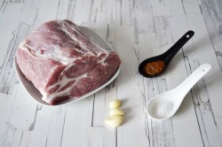 Буженина в рукаве в духовке