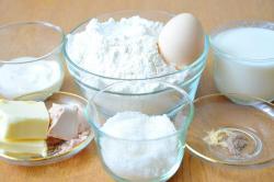 Булочки из теста на сметане а-ля Капкейки