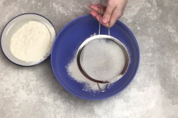 Булочки для хот догов в домашних условиях - шаг 4