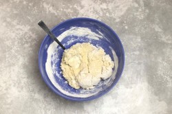 Булочки для хот догов в домашних условиях - шаг 6