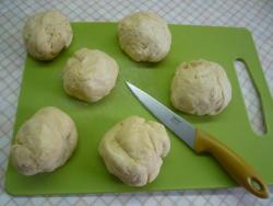 Мягкие булочки Малышки в духовке