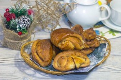 Булочки с корицей и сахаром