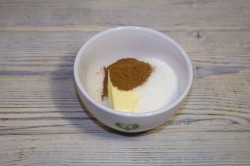 Булочки с корицей и сахаром