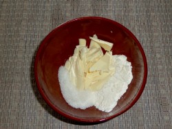 Булочки с джемом из дрожжевого теста - шаг 13 Булочки с джемом из дрожжевого теста - шаг 13