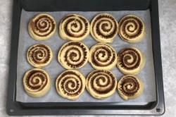 название картинки Булочки синабон с корицей