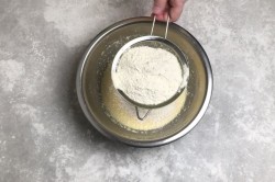 название картинки Булочки синабон с корицей