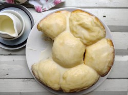 Булочки в мультиварке дрожжевые