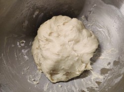 Булочки в мультиварке дрожжевые