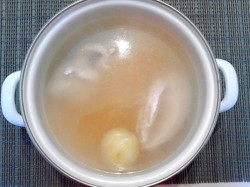 Бульон из куриных грудок - шаг 4