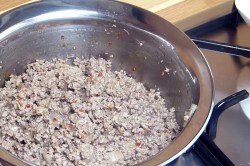 название картинки Бурек по турецки с мясом свернутый