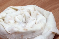 название картинки Бурек по турецки с мясом свернутый