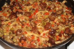 Буррито с маринованными огурцами