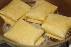 Буррито с маринованными огурцами