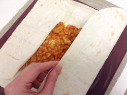 Буррито со свининой и фасолью - шаг 6