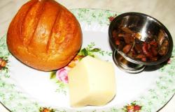 название картинки Бутерброды горячие с сыром в микроволновке