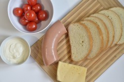 Бутерброды колбаса сыр помидоры в духовке