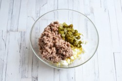 название картинки Бутерброды с тунцом консервированным