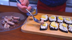 название картинки Быстрая праздничная закуска со скумбрией