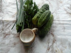 Маринованные огурцы в пакете