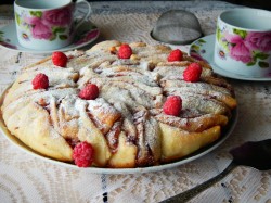 Быстрый дрожжевой пирог