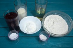 название картинки Быстрый пирог с вареньем