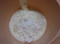 Быстрый тортик из мультиварки с фруктами - шаг 8 Быстрый тортик из мультиварки с фруктами - шаг 8