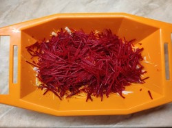 название картинки Салат из свежей свеклы моркови и капусты