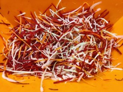 название картинки Салат из свежей свеклы моркови и капусты