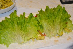 название картинки Цезарь ролл куриный безмайонезный