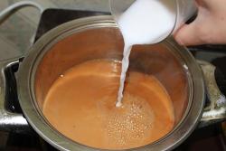 Чай с молоком и солью