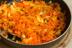 Чечевица с овощами