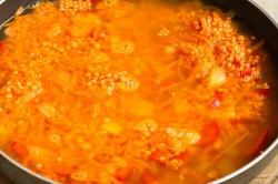 Чечевица с овощами