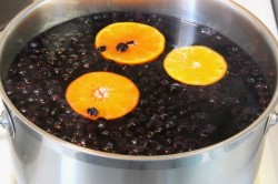 Черничный компот из черники - шаг 5